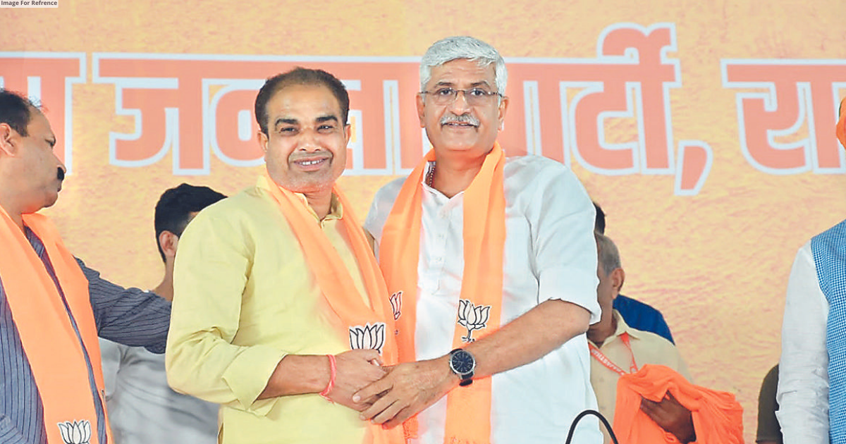 Political Shakeup: Shekhawat welcomes Girraj Malinga and others to BJP’s fold